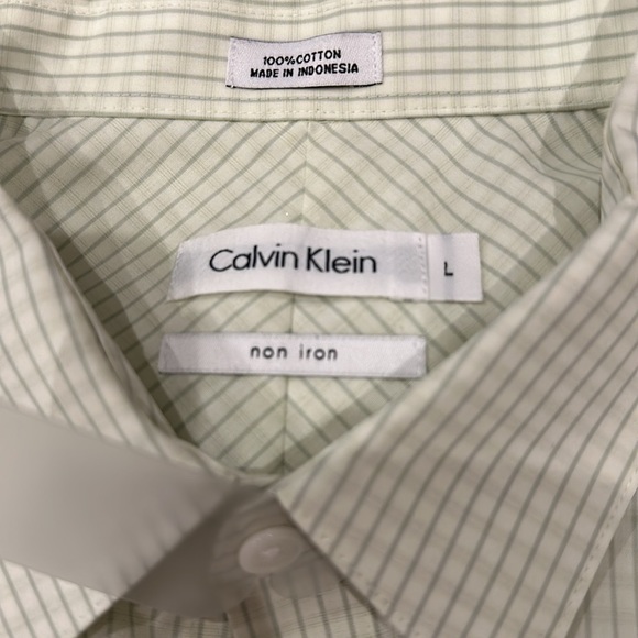 Men’s Calvin Klein Button Down, 100% Cotton - Picture 3 of 3